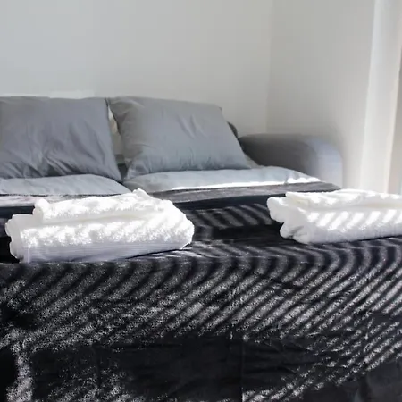 Cozy Penthouse Loft - Near The Airport * Вантаа